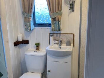 0c027bb4-b0db-48c8-9054-d076e829f6c5