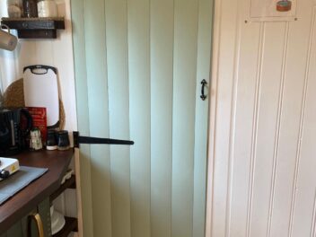 2558218b-fc2c-426d-9258-beeae013bcd3