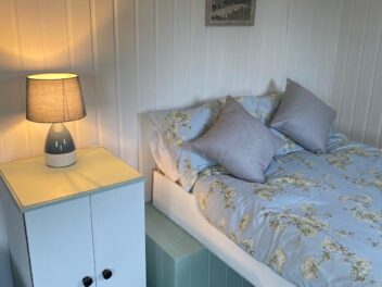 3589d2f2-d4c5-4016-aaa2-fb8f2391d95d