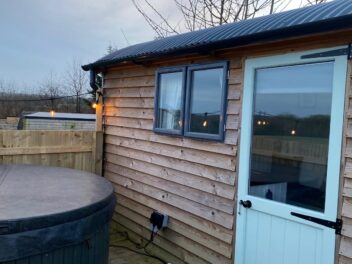 dd333237-9278-48dd-b582-71d01af38b22